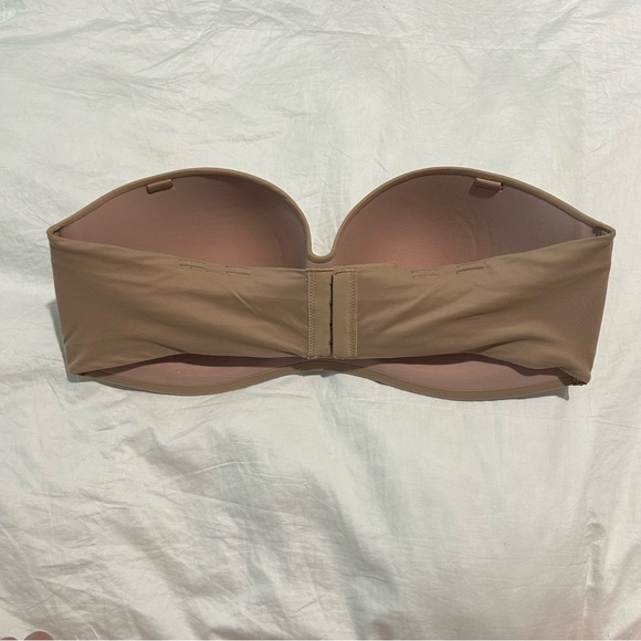 SOMA Enbliss Wireless Stay Put Multi-Way Strapless Bra - Picture 2 of 4